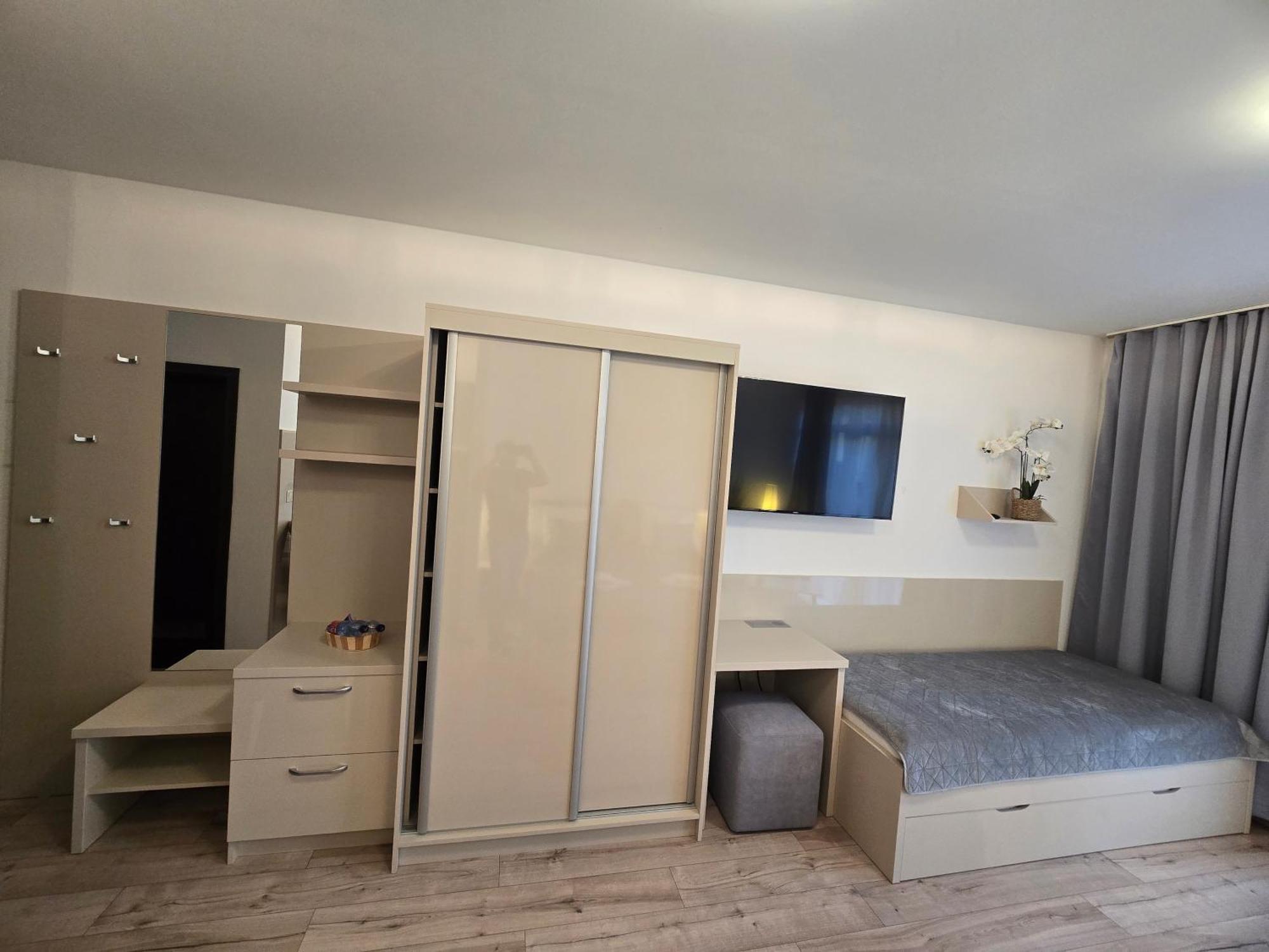Apartman Elizabeth Besenova Bagian luar foto