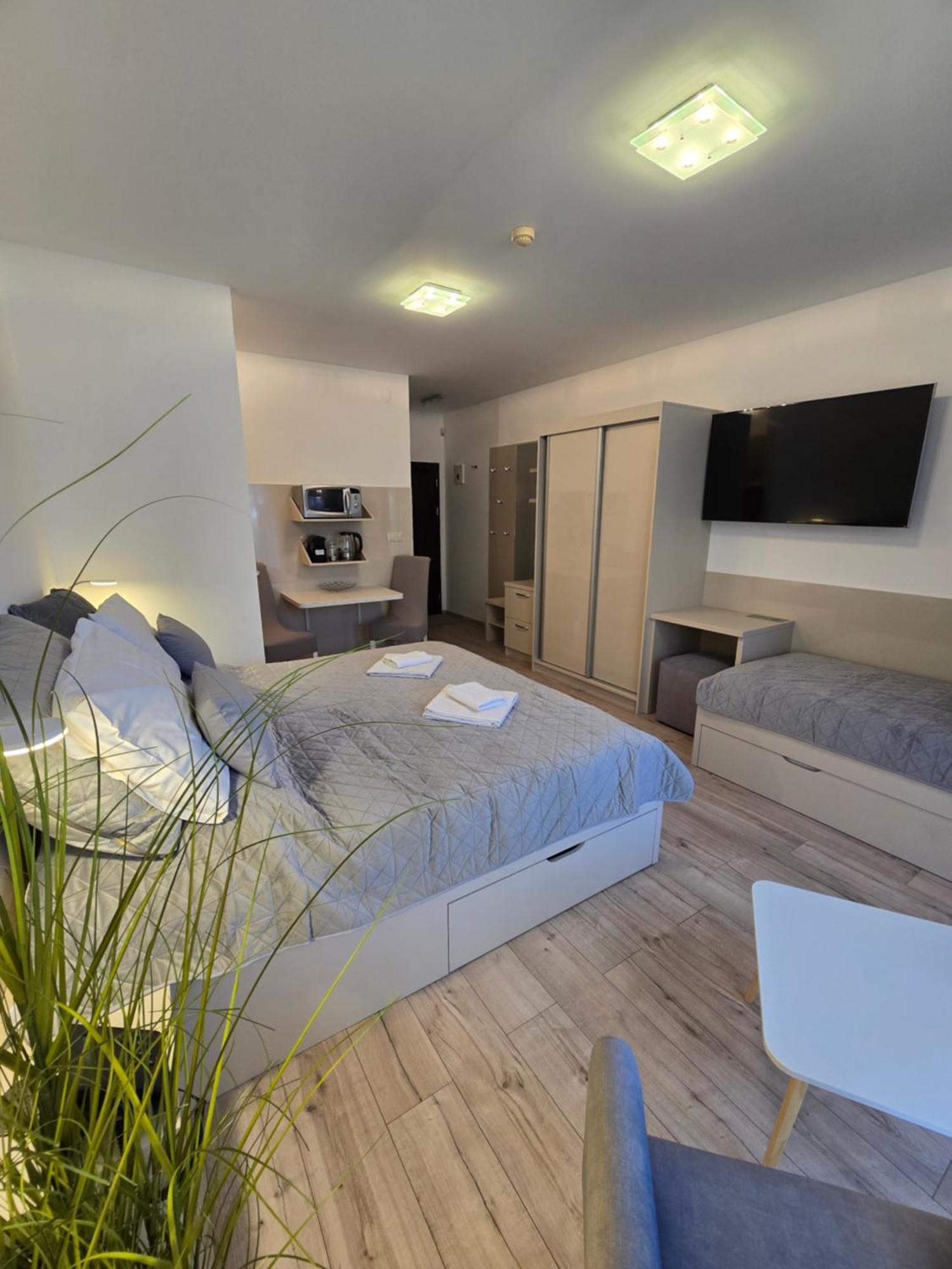 Apartman Elizabeth Besenova Bagian luar foto
