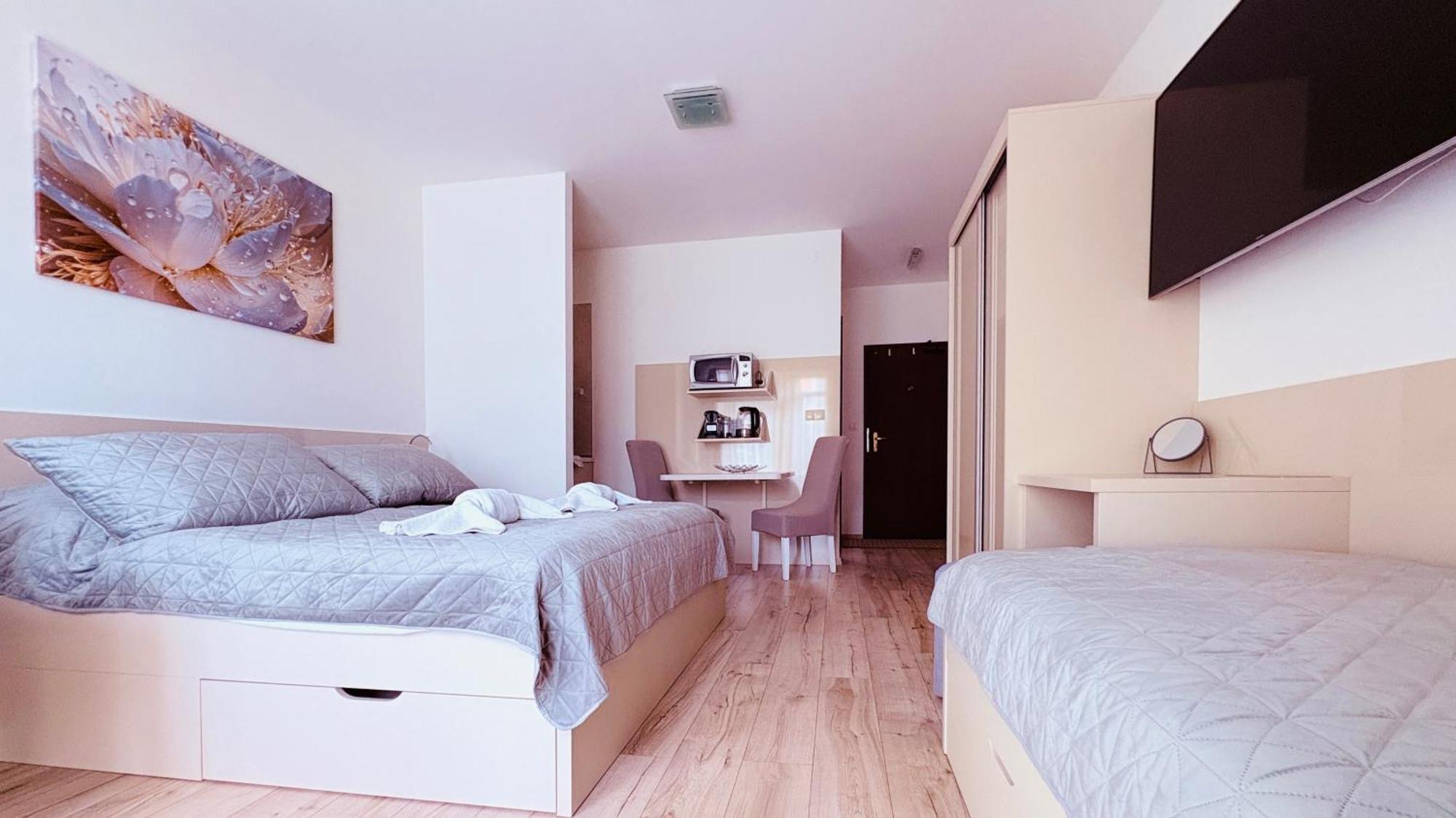 Apartman Elizabeth Besenova Bagian luar foto