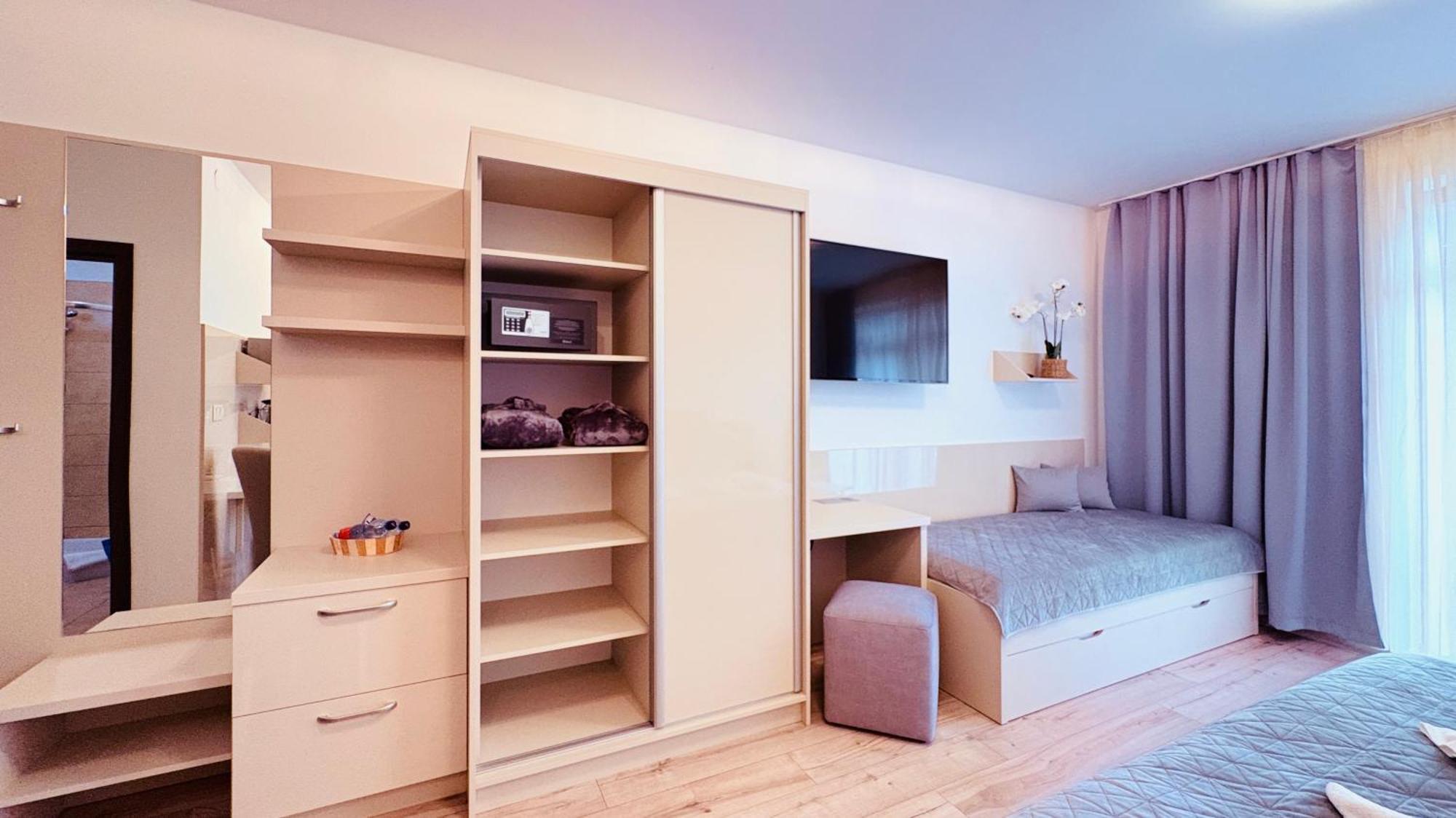 Apartman Elizabeth Besenova Bagian luar foto